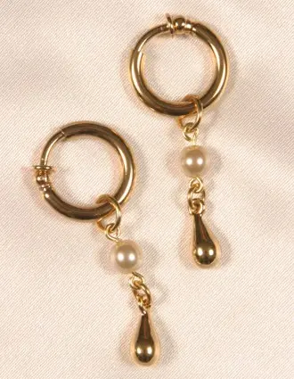 3 in 1 White Pearl and Gold Non-Piercing Labia Rings in a Gift Box