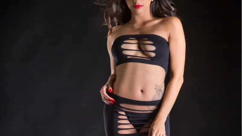 How to Transition Stripper Outfits from the Stage to Street Style