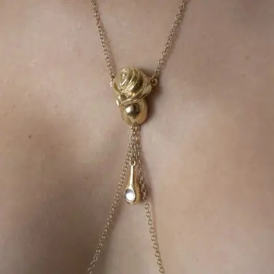A Budding Grove - Gold Rose Pendant Breast Chain