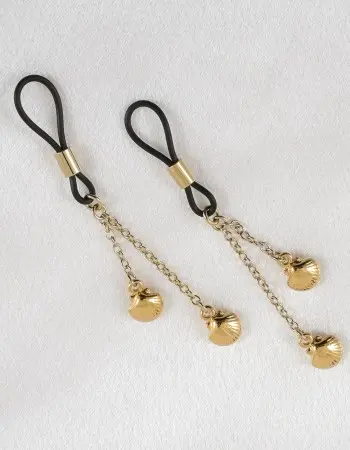 Actaea - Gold Nipple Jewelry with Seashell Pendants