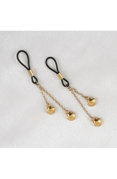 Actaea - Gold Nipple Jewelry with Seashell Pendants