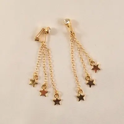 Aditi - Gold Stars Non-Piercing Labia Clips
