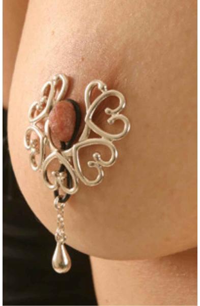 Ammavarua - Non-Piercing Silver Wreath Nipple Clamps With Pendant