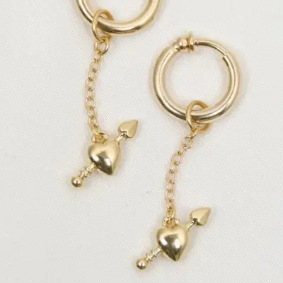 Amoretto - Non Piercing Pussy Clips with Cupid's Arrow
