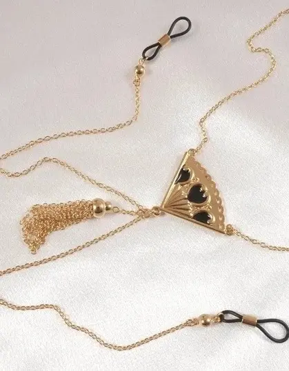 Andalusia - Gold Necklace with Non-Piercing Nipple Rings