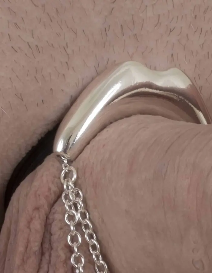 Curl Route - Men's Silver Kiss Penis Chain Bracelet with Pendant