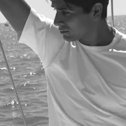 Catalina - Beefy Tee