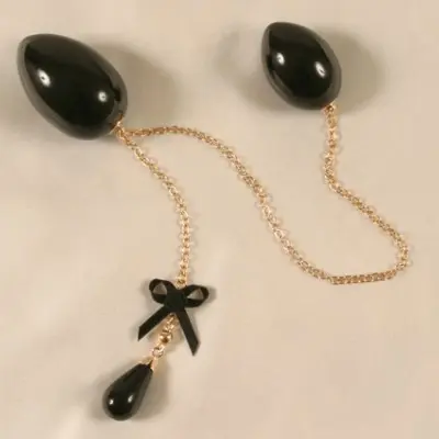 Benten - Black Double Penetrating Eggs With Gold Chain and Bow