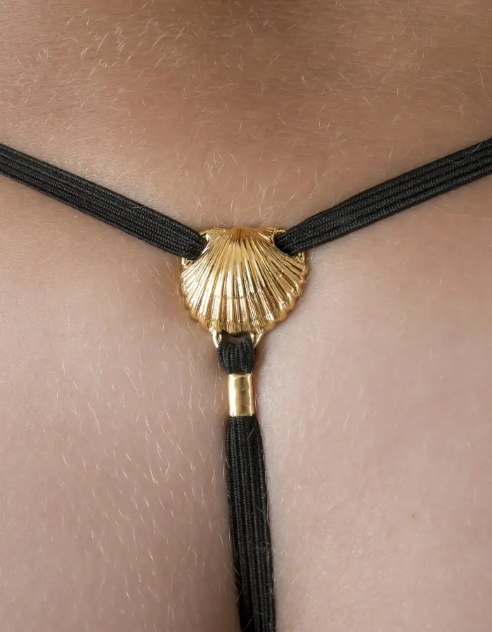 Birth of Venus - Labia G-String Jewelry with Clit Pearl