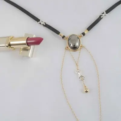 Blank Space - Impatient Desire G-String with Pendant in Gold