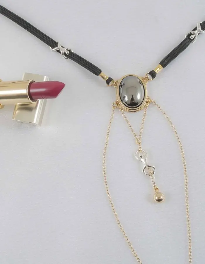 Blank Space - Impatient Desire G-String with Pendant in Gold