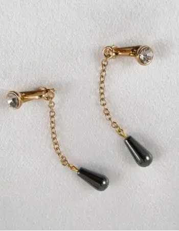 Britomart - Gold Non-Piercing Labia Clips