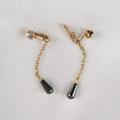 Britomart - Gold Non-Piercing Labia Clips