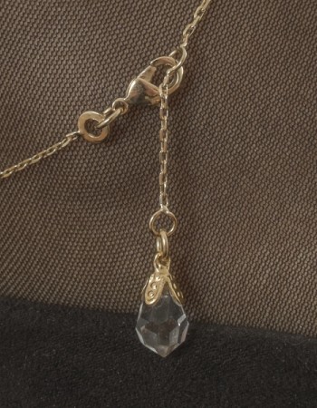Gold Wrist or Ankle Chain With Crystal