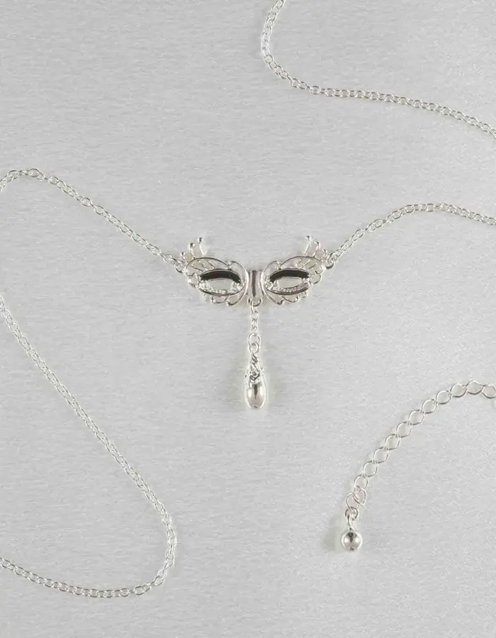 The Knot of Love - Silver Venetian Love Mask Waist Chain