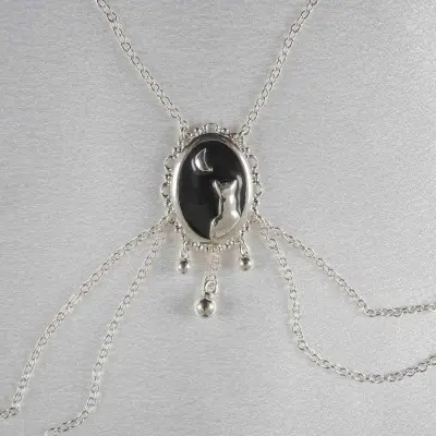It's Oh So Quiet - Women's Moonlight Cameo Breast Chain Non-Piercing Nipple Rings in Silver