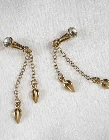 Daughter of Nature -  Gold Labia Clips with Chestnut Leaf Charms