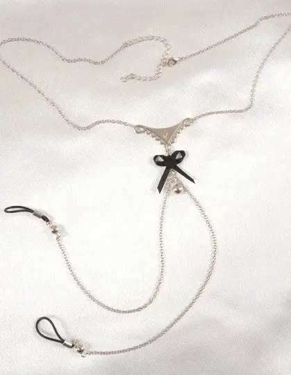 Emma - Empire Style Silver Necklace with Non-Piercing Nipple Rings