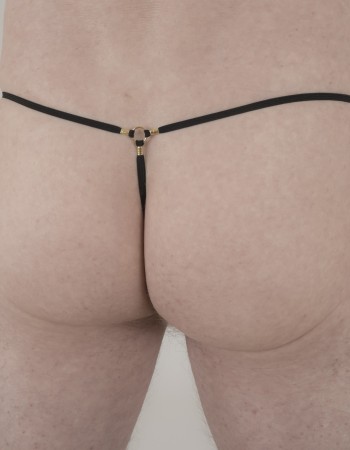 Fullback Trap - Men's Gold Kiss Waistband G String Penis Chain Bracelet with Pendant in Gold