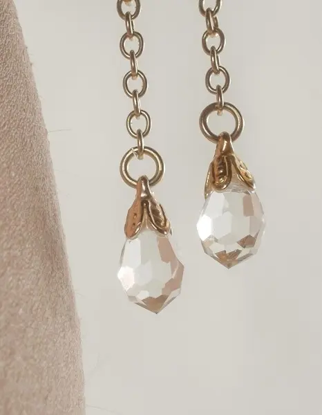 Gayatri - Gold Non-Piercing Labia Clips with Crystals