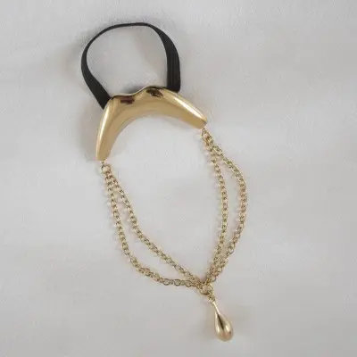 Go Deep - Men's Gold Kiss Penis Chain Bracelet with Pendant