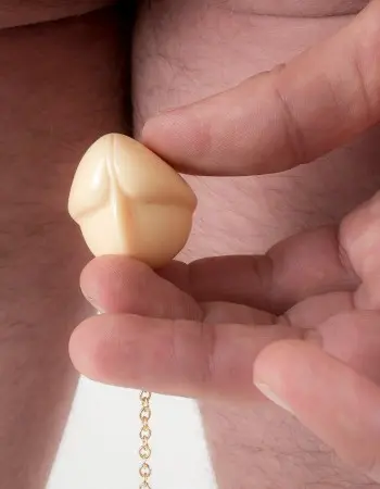 Golden Acorn - Insertable Glans Charm with Gold Pendants for Him