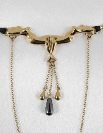 Gorgeous - Gold Vagina Jewelry with Nude Goddess Lovers