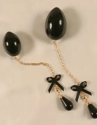 Izanami - Insertable Black Egg With Gold Chain, Black Bow and Pendant