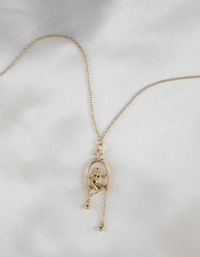 Jeezy - Gold Waist Chain with Woman Trapeze Pendant