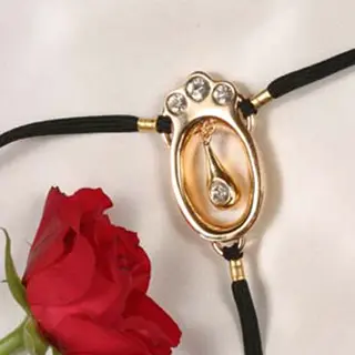 Jingwei - Gold Teardrop Clit Jewelry