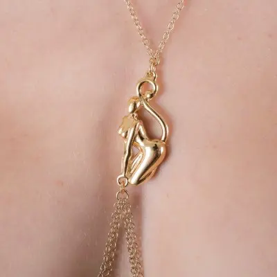 Kiss of the Catwoman - Gold Breast and Nipple Chain With Catwoman Figurine