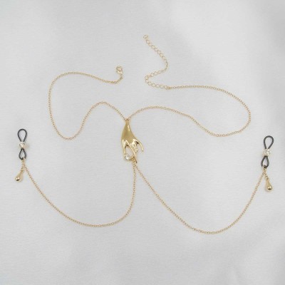 Lady Xian - Breast Chain With Non-Piercing Nipple Rings in Gold