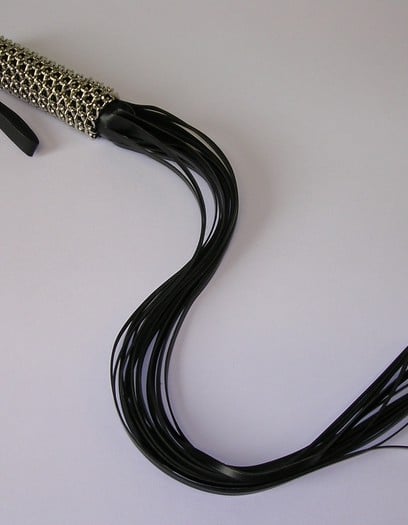 Leather Flogger Bondage Whip With Chain Handle