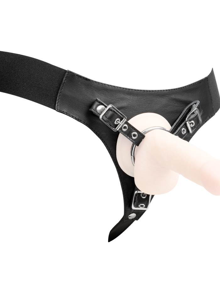 Leder Strap-On G-String Harness mit 3 austauschbaren Metallringen