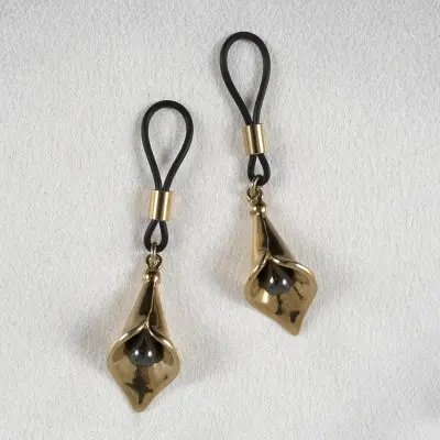 Lily Marlene - Gold Nipple Jewelry