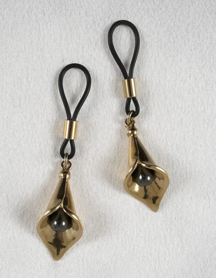 Lily Marlene - Gold Nipple Jewelry