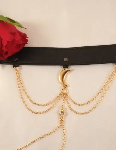 Liu Song - Gold Moon Nipple Jewelry & Breast Chain