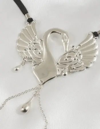Lohengrin - Women's Caressing Swan G-String in Silver