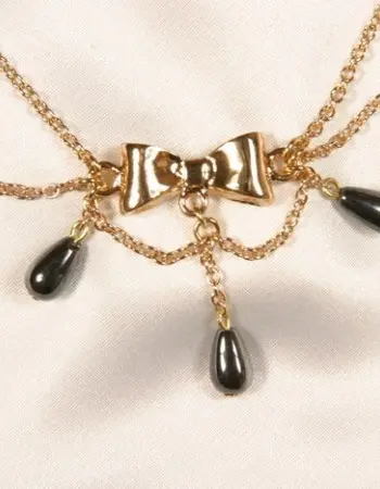 Love Me Harder - Nipple Chain in Gold With Bow Tie and Three Hematite Pendants