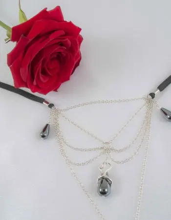 Love Story - Women's G-String in Silver with Hematite Pearls