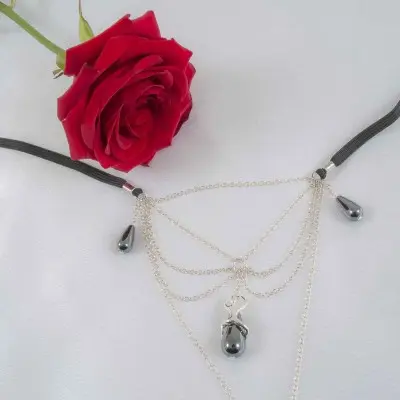 Love Story - Women's G-String in Silver with Hematite Pearls