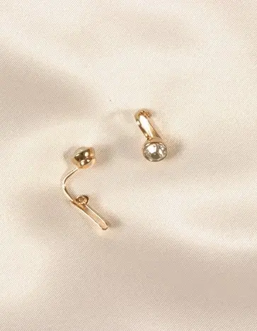 Meng Po - Gold Non-Piercing Labia Clips with Crystal Inlay - Pair