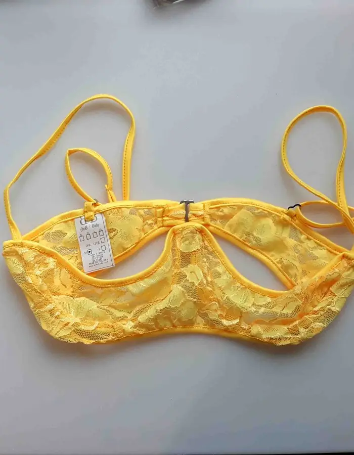Mommie Dearest - Half-Cup Lace Bra