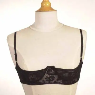 Mommie Dearest - Half-Cup Lace Bra