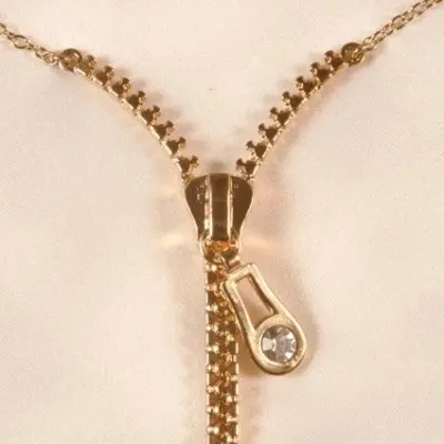 Naughty Girls - Gold Zipper Necklace with Nipple Clips