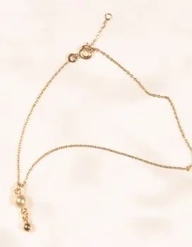 Nekhbet - Gold and Pearl Ankle/Wrist Chain