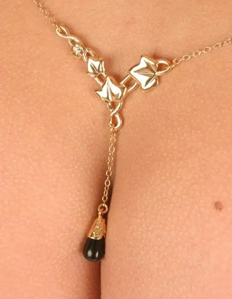 Nokomis - Gold Waist Chain with Ivy Charm