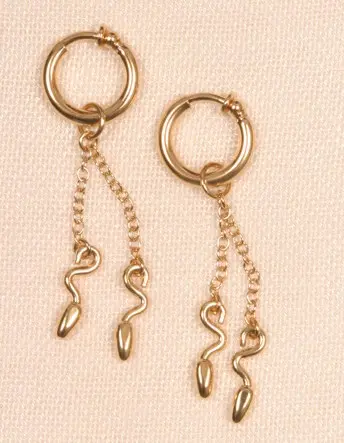 Nüwa - Non-Piercing Labia Rings with Gold Serpent Pendants