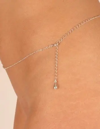 Okwiraseh - Silver Waist Chain with Maple Charm and Stone Pendants