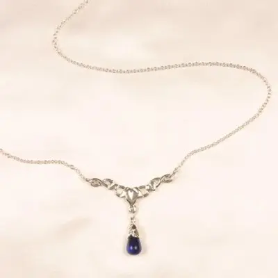 Okwiraseh - Silver Waist Chain with Maple Charm and Stone Pendants